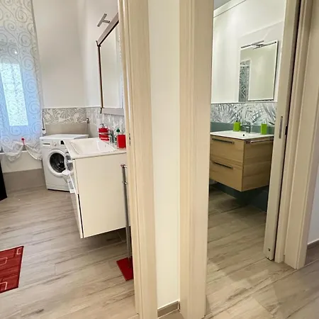 Casa Mari, 250 Mt Dalle Spiagge Apartament